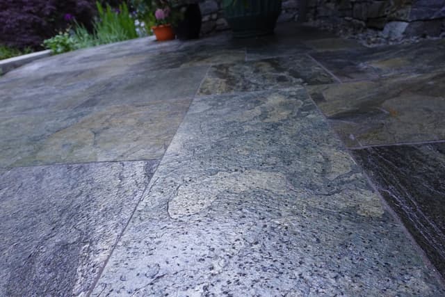 Flagstone